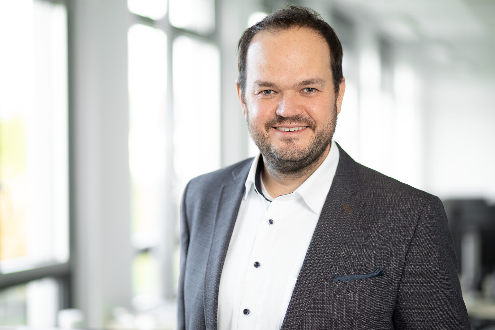Dr. Sebastian Groß